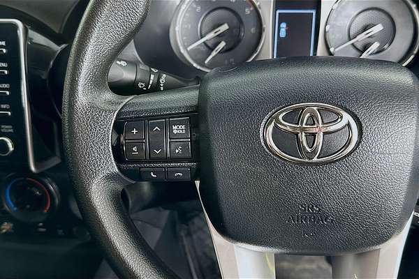 2022 Toyota HILUX SR (4x4) GUN126R 4X4
