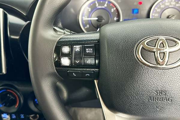 2019 Toyota HILUX SR (4x4) GUN126R MY19 4X4