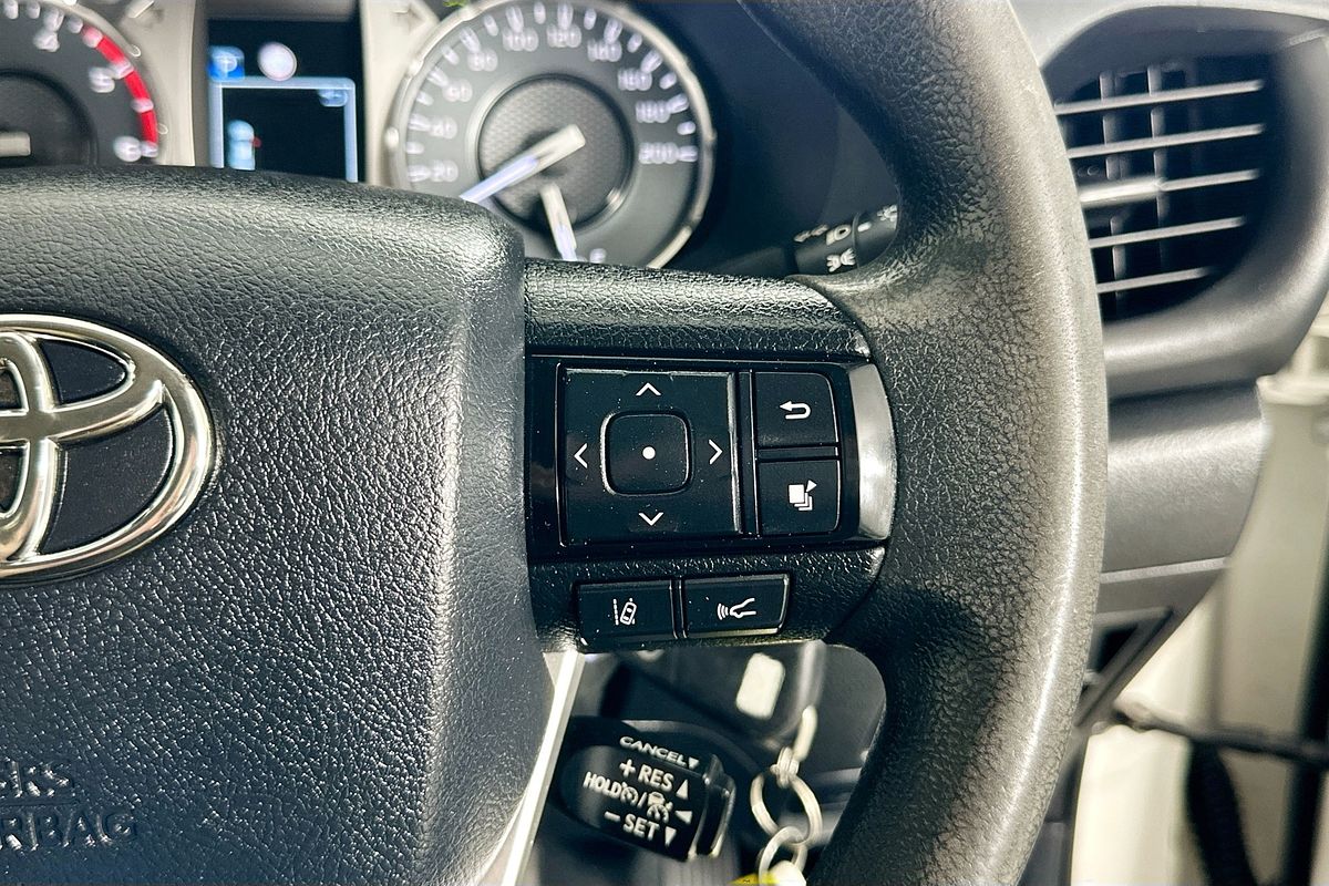 2021 Toyota HILUX SR (4x4) GUN126R 4X4