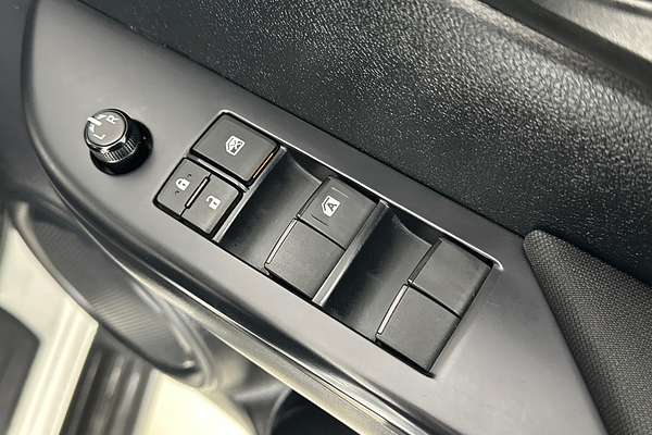 2022 Toyota HILUX SR (4x4) GUN126R 4X4