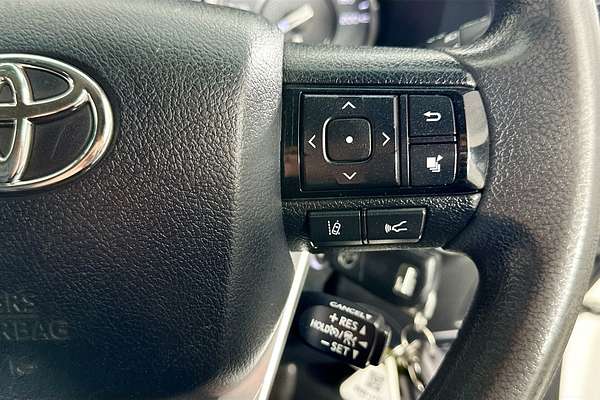 2021 Toyota HILUX SR (4x4) GUN126R 4X4