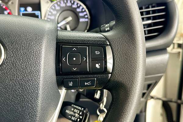 2021 Toyota HILUX SR (4x4) GUN126R 4X4