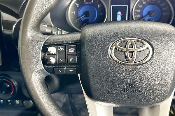 2019 Toyota HILUX SR (4x4) GUN126R MY19 4X4