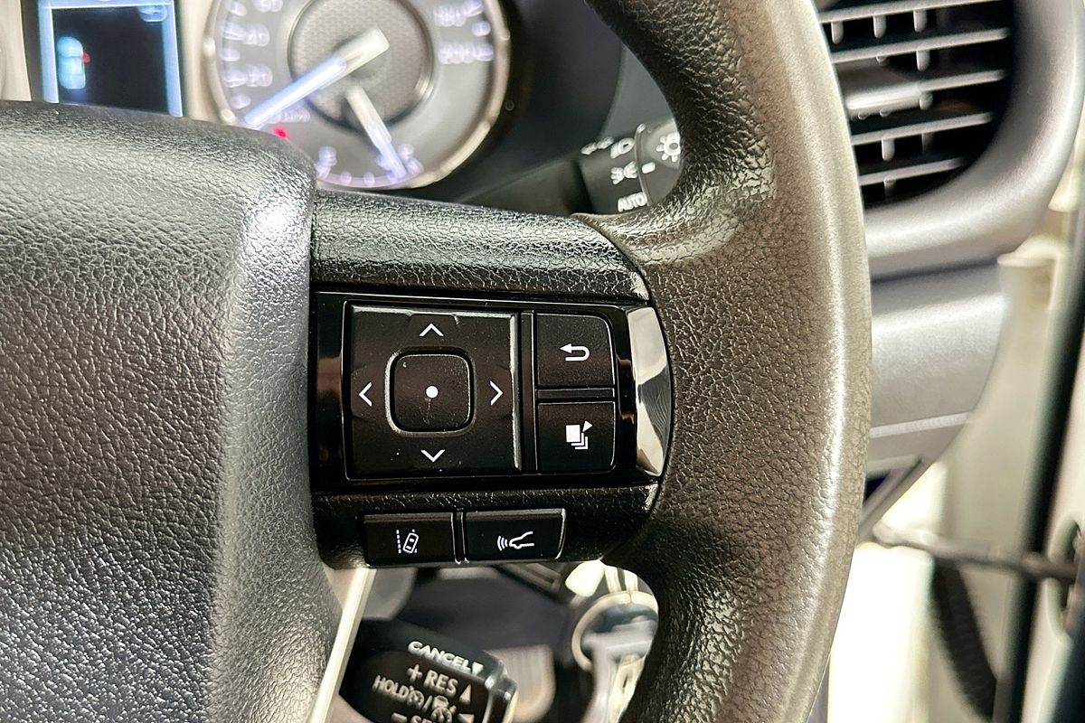 2022 Toyota HILUX SR (4x4) GUN126R 4X4