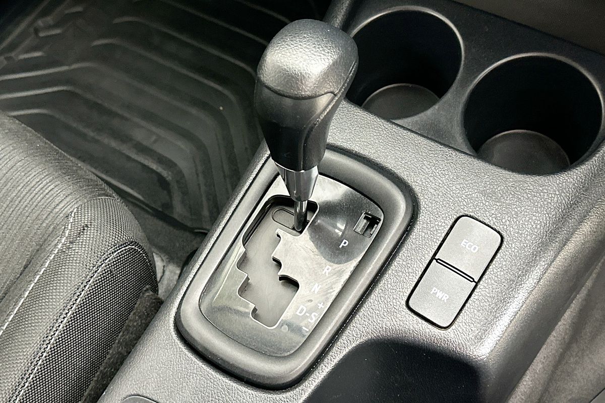 2022 Toyota HILUX SR (4x4) GUN126R 4X4