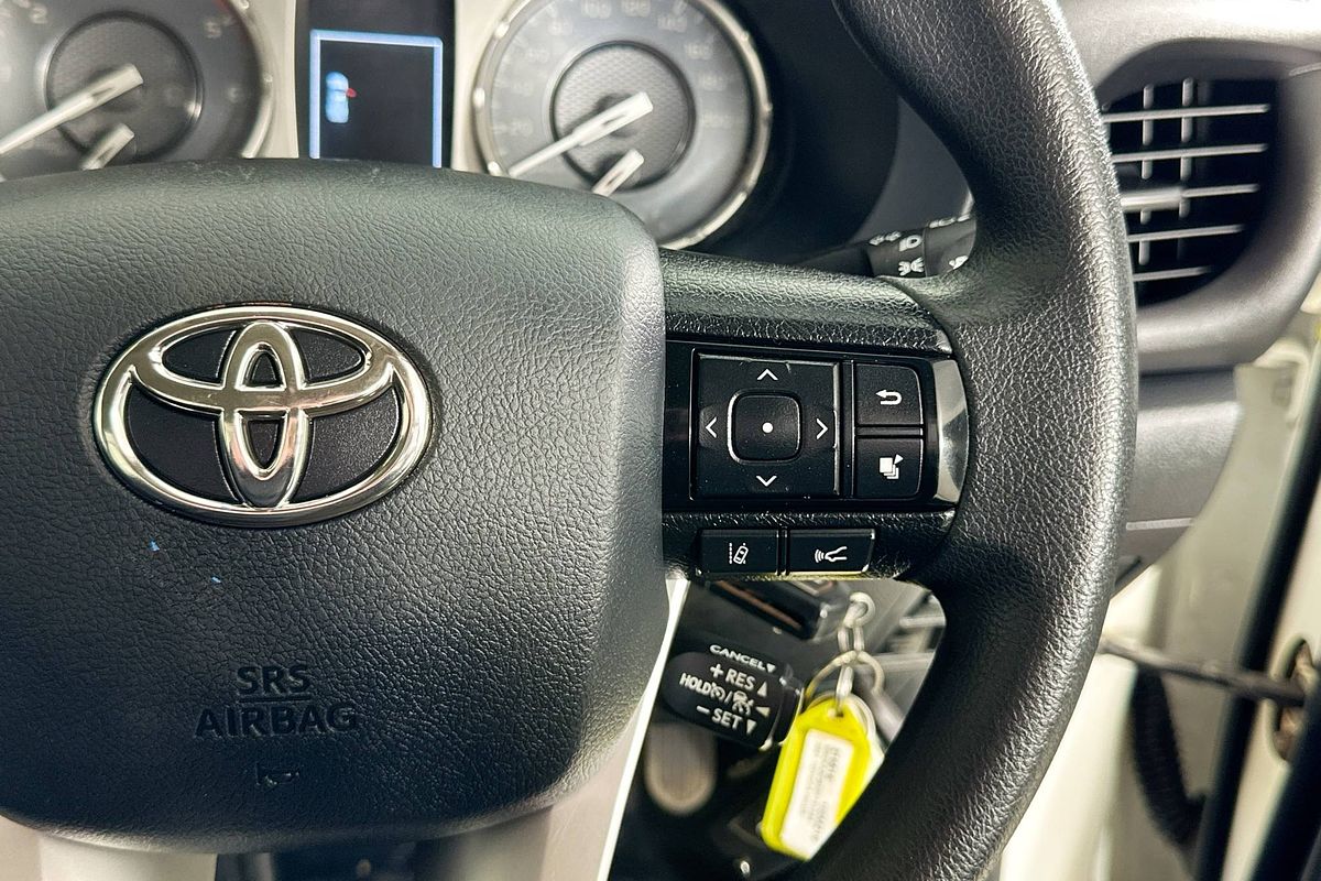 2021 Toyota HILUX SR (4x4) GUN126R 4X4