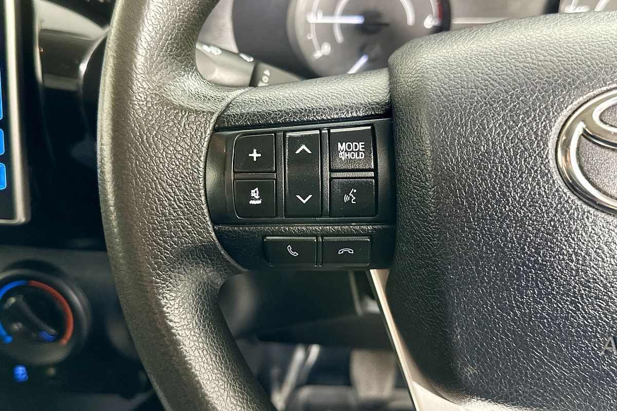 2016 Toyota Hilux WORKMATE GUN122R REAR WHEEL DRIVE