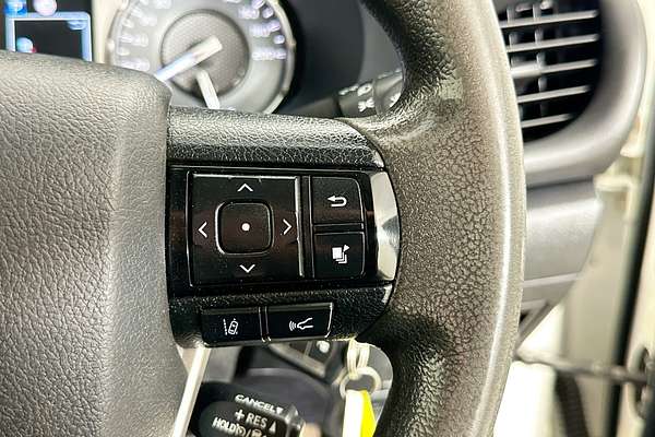 2021 Toyota HILUX SR (4x4) GUN126R 4X4