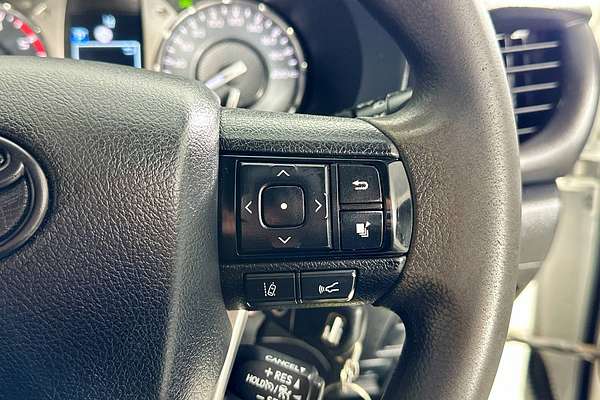 2021 Toyota HILUX SR (4x4) GUN126R 4X4