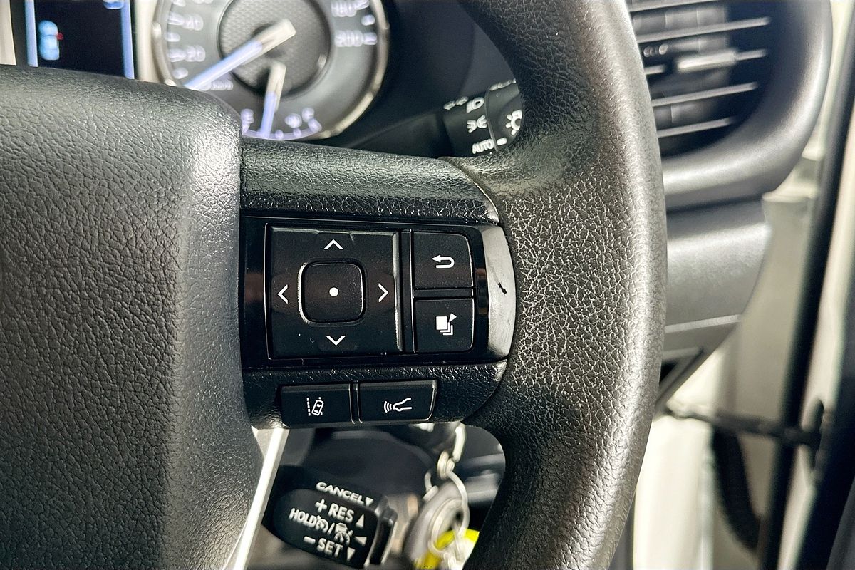 2021 Toyota HILUX SR (4x4) GUN126R 4X4