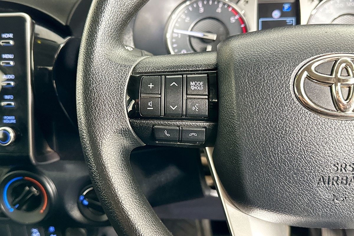 2024 Toyota HILUX SR (4x4) GUN126R 4X4