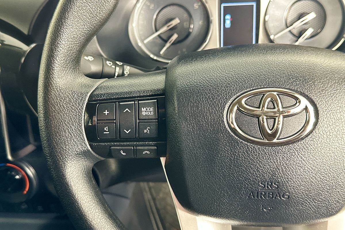 2024 Toyota HILUX SR (4x4) GUN126R 4X4