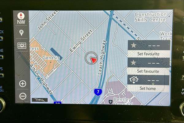 2021 Toyota HILUX SR5 (4x4) GUN126R 4X4