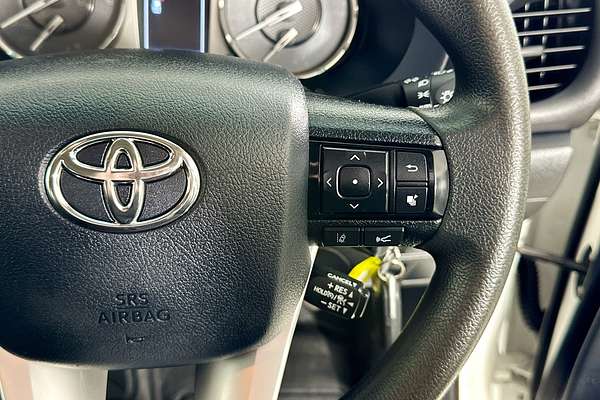 2022 Toyota HILUX SR (4x4) GUN126R 4X4