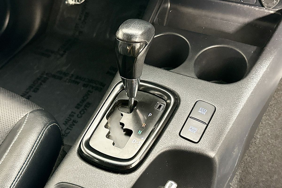 2019 Toyota HILUX RUGGED X (4x4) GUN126R MY19 4X4