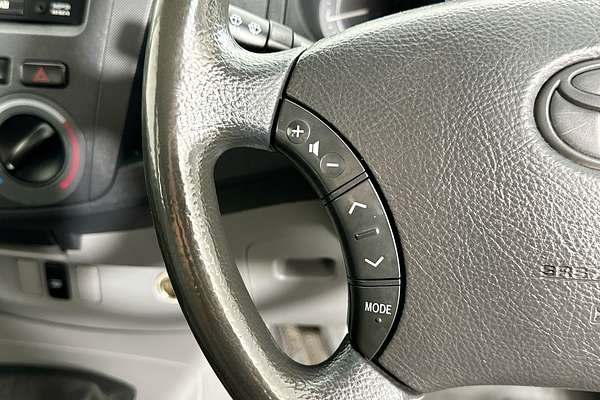 2011 Toyota HILUX SR KUN16R MY12 REAR WHEEL DRIVE