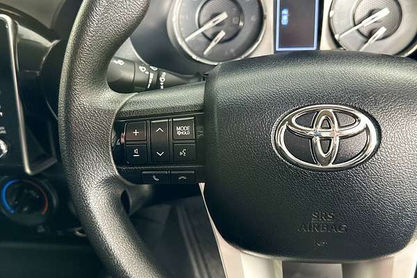 2023 Toyota HILUX SR (4x4) GUN126R 4X4