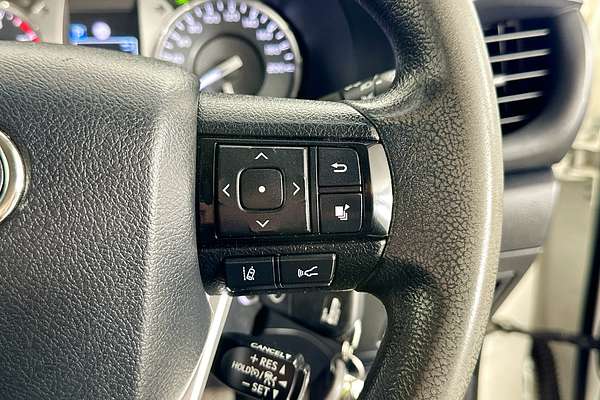 2021 Toyota HILUX SR (4x4) GUN126R FACELIFT 4X4
