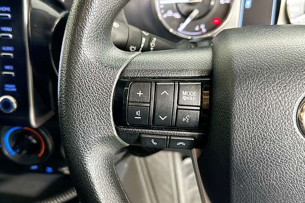 2023 Toyota HILUX SR (4x4) GUN126R 4X4