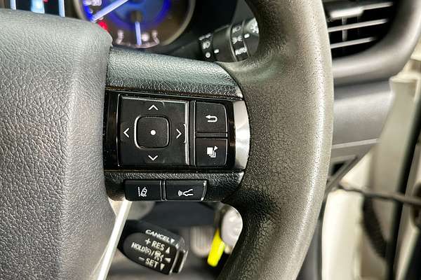 2020 Toyota HILUX SR (4x4) GUN126R MY19 UPGRADE 4X4