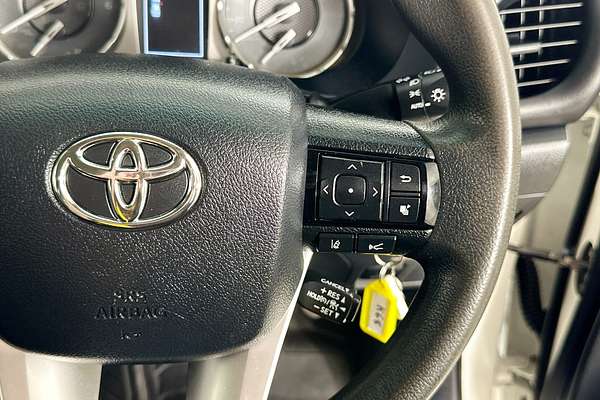 2021 Toyota HILUX SR (4x4) GUN126R FACELIFT 4X4