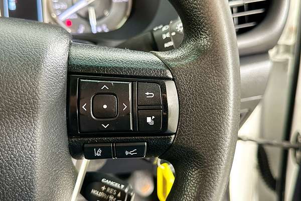 2022 Toyota HILUX SR (4x4) GUN126R 4X4