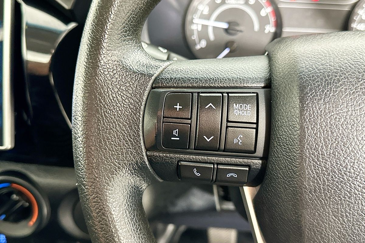 2018 Toyota HILUX WORKMATE TGN121R MY17 REAR WHEEL DRIVE