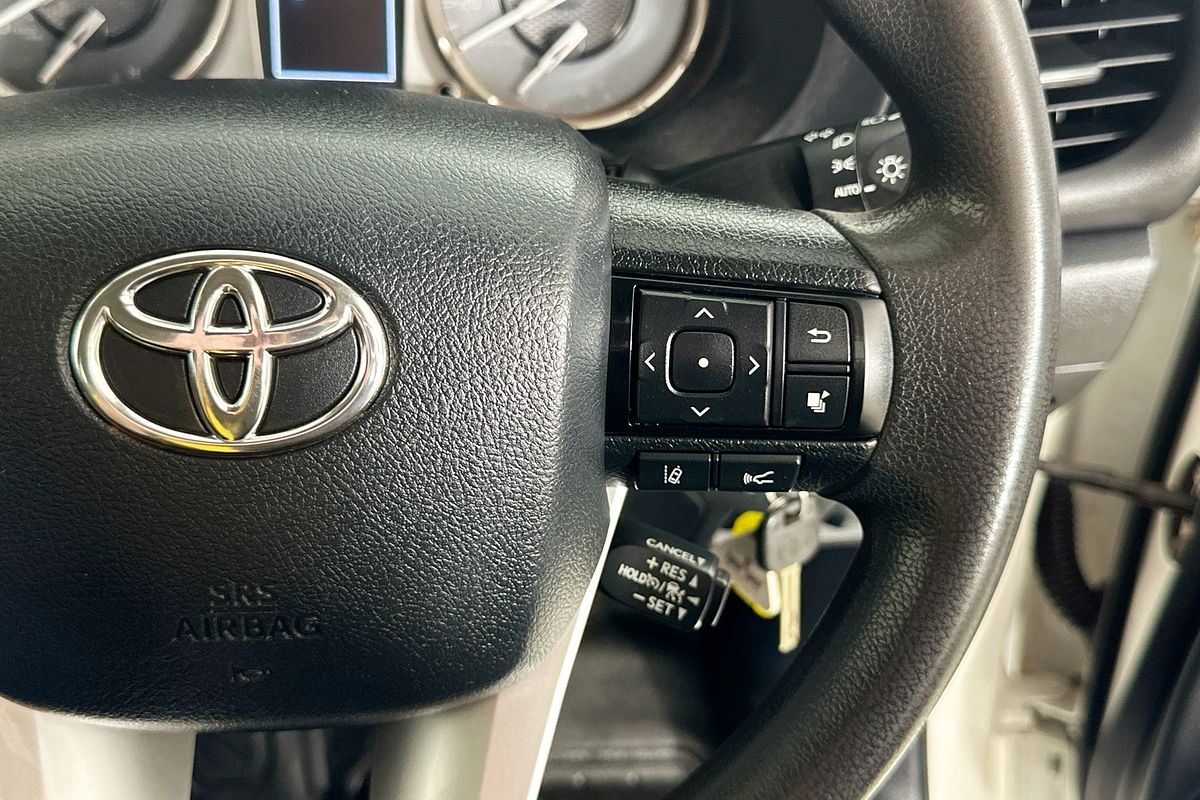 2021 Toyota HILUX SR (4x4) GUN126R 4X4