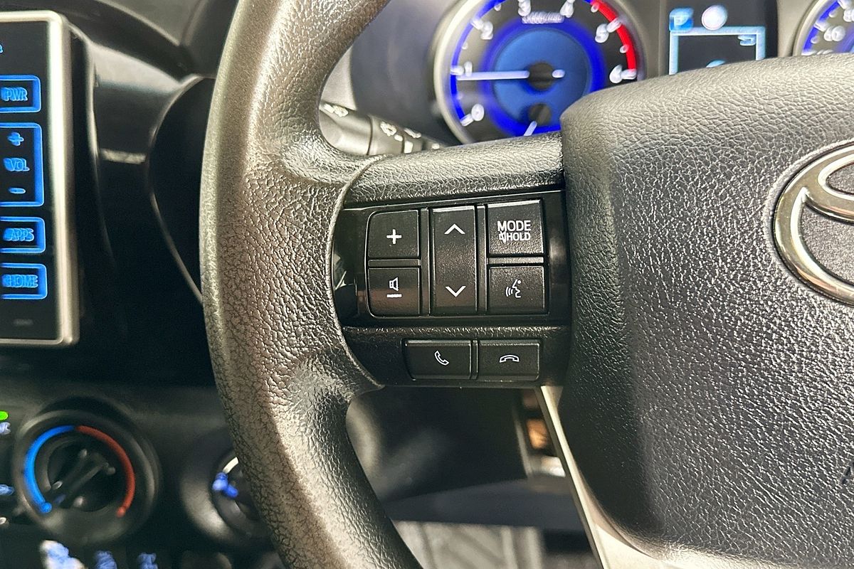 2020 Toyota HILUX SR (4x4) GUN126R MY19 UPGRADE 4X4