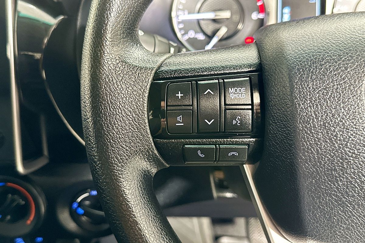 2022 Toyota HILUX SR (4x4) GUN126R 4X4