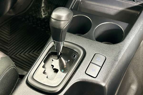 2018 Toyota HILUX SR (4x4) GUN126R MY17 4X4