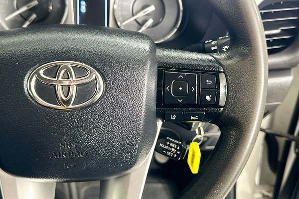 2022 Toyota HILUX SR (4x4) GUN126R 4X4