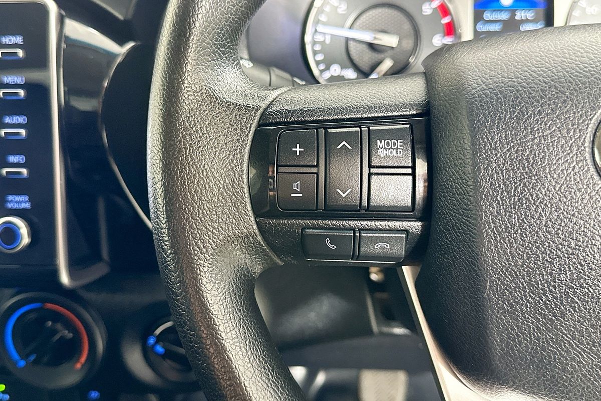 2020 Toyota HILUX SR (4x4) GUN126R MY19 UPGRADE 4X4