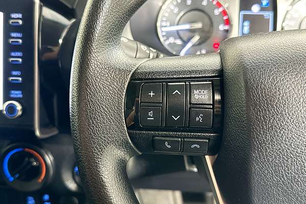 2023 Toyota HILUX SR (4x4) GUN126R 4X4