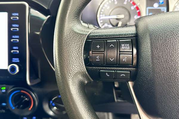 2022 Toyota HILUX SR (4x4) GUN126R 4X4