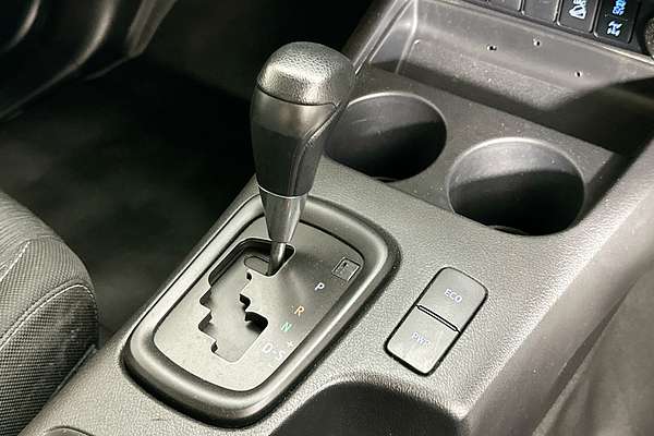 2022 Toyota HILUX SR (4x4) GUN126R 4X4