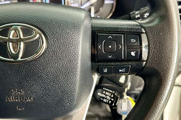 2021 Toyota HILUX SR (4x4) GUN126R FACELIFT 4X4