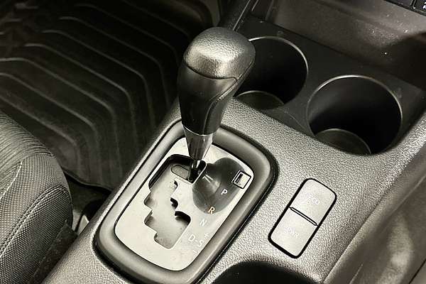 2022 Toyota HILUX SR (4x4) GUN126R 4X4