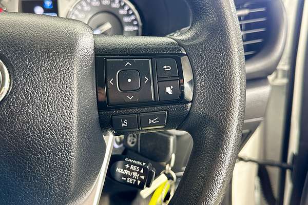 2023 Toyota HILUX SR (4x4) GUN126R 4X4