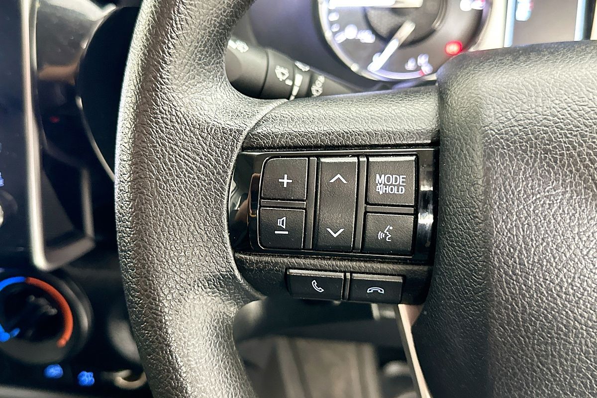 2023 Toyota HILUX SR (4x4) GUN126R 4X4