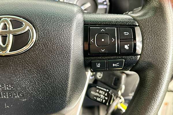 2022 Toyota HILUX SR (4x4) GUN126R 4X4