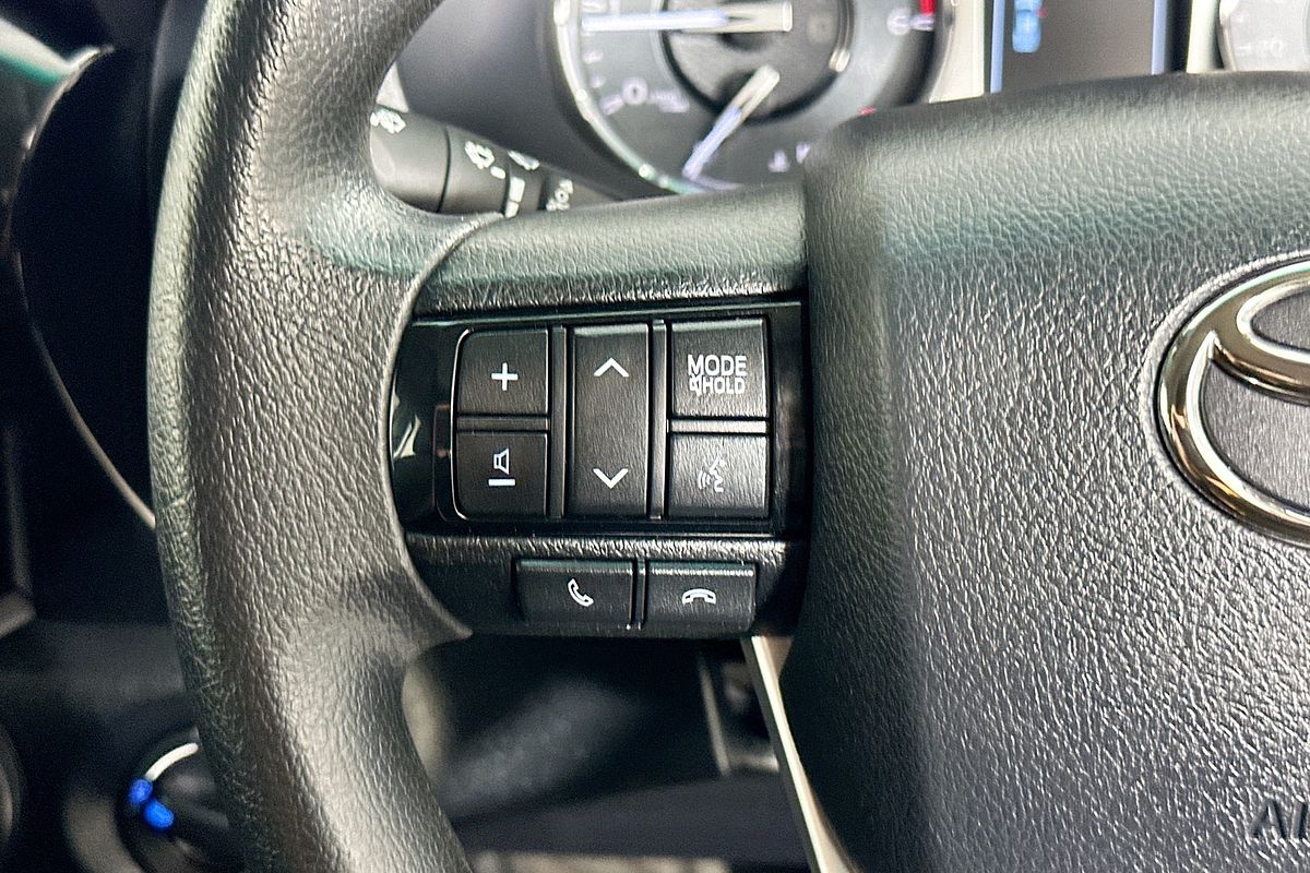 2024 Toyota HILUX SR (4x4) GUN126R 4X4