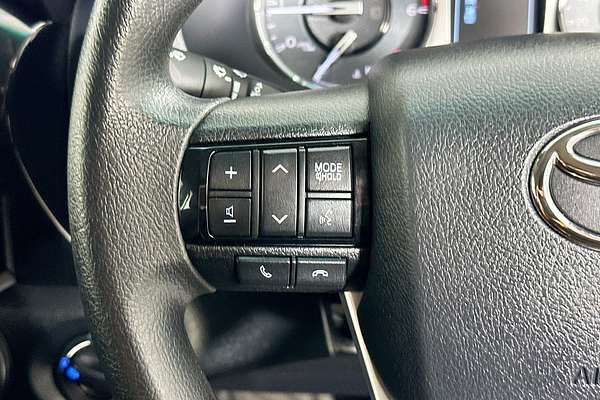 2024 Toyota HILUX SR (4x4) GUN126R 4X4