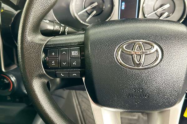 2022 Toyota HILUX SR (4x4) GUN126R 4X4