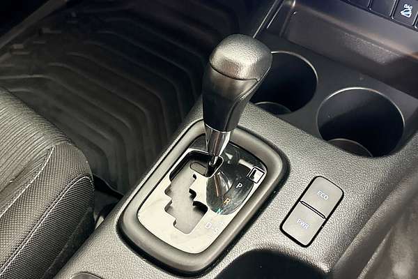2022 Toyota HILUX SR (4x4) GUN126R 4X4