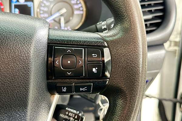 2021 Toyota HILUX SR (4x4) GUN126R 4X4