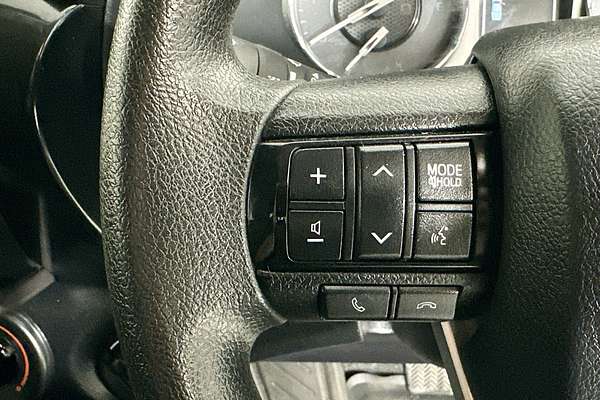 2022 Toyota HILUX SR (4x4) GUN126R 4X4