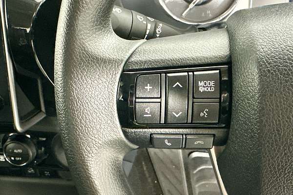 2025 Toyota HILUX SR 48V (4x4) GUN126R RC 4X4