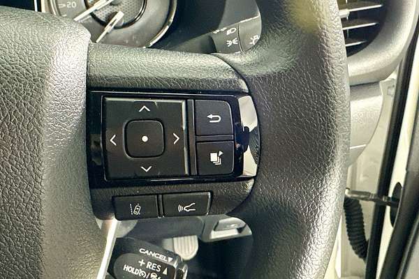 2025 Toyota HILUX SR (4x4) GUN126R RC 4X4