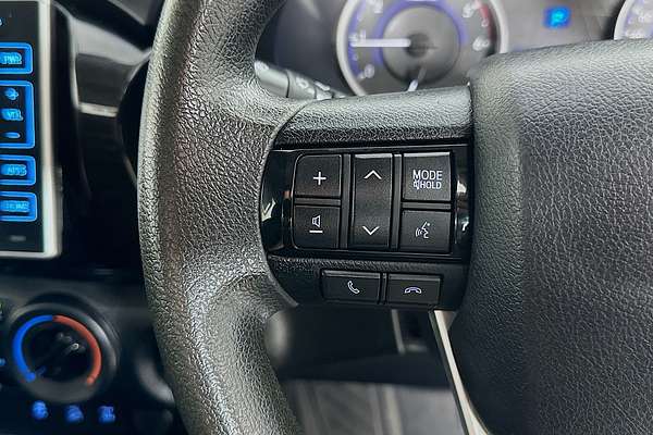 2019 Toyota HILUX SR (4x4) GUN126R MY19 4X4